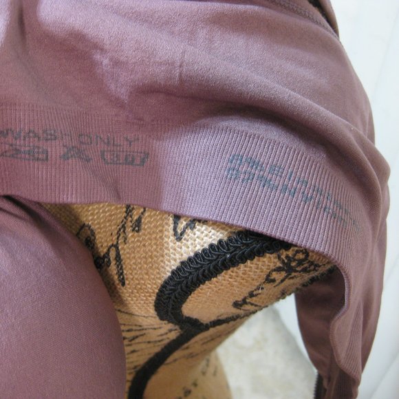 NWOT purple zip front sports bra M med - Picture 6 of 6